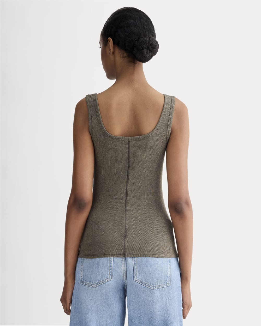 The Luxe Rib Square-Neck Tank in Heathered Fatigue — detail view