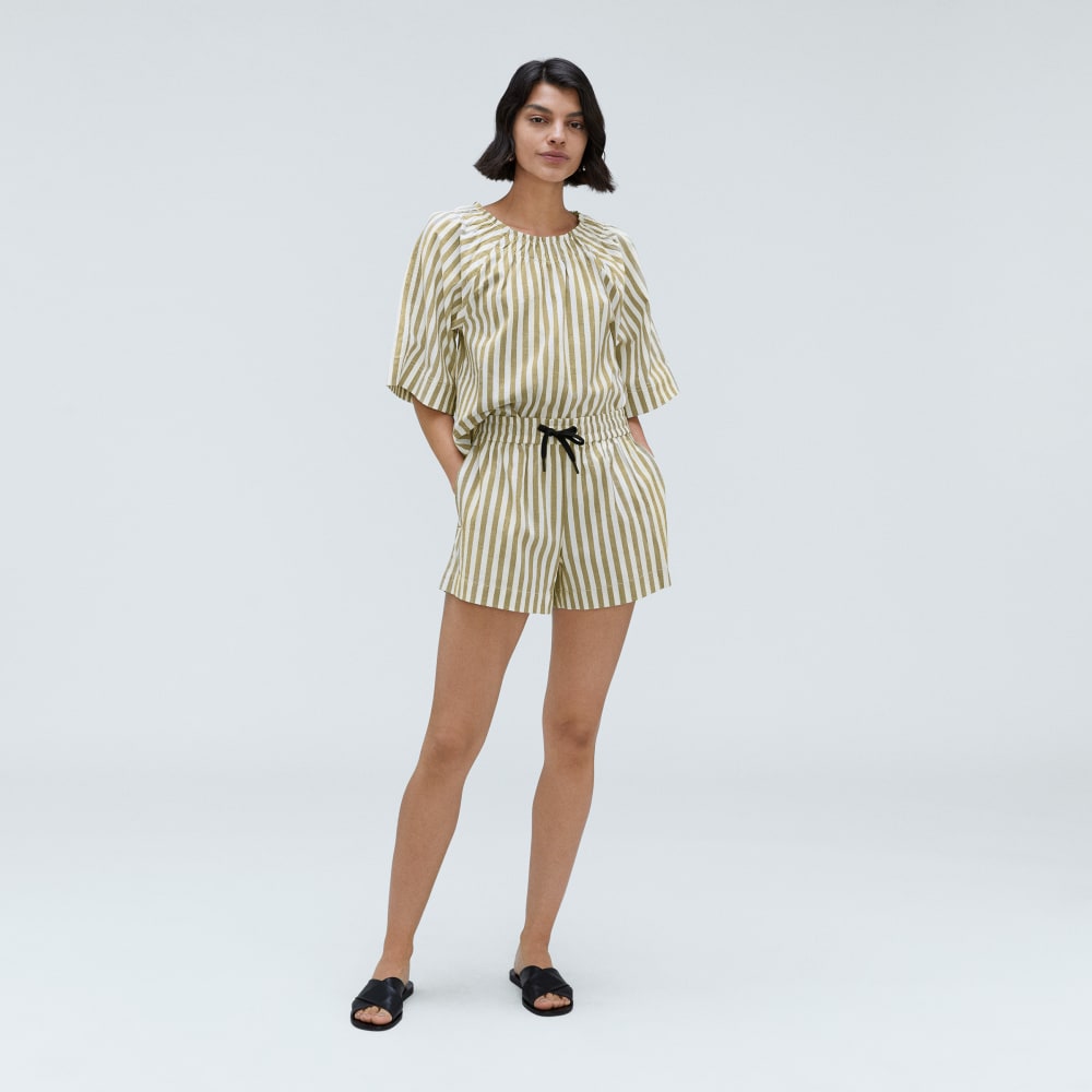 The Seersucker Gathered Tee in Nutria / Off-White — detail view